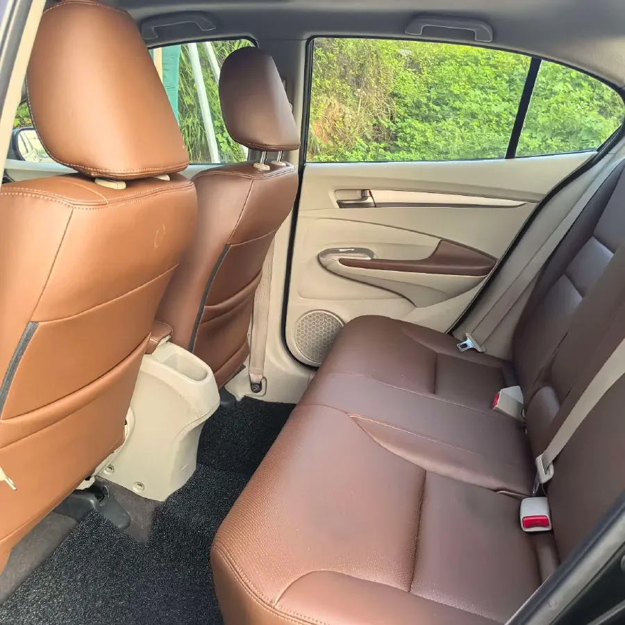 2011 Honda City Classic 1.5L 120HP L4 5AT,autocango,china used car exporter,china ev exporter,chinese used car exporter,chinese used ev exporter