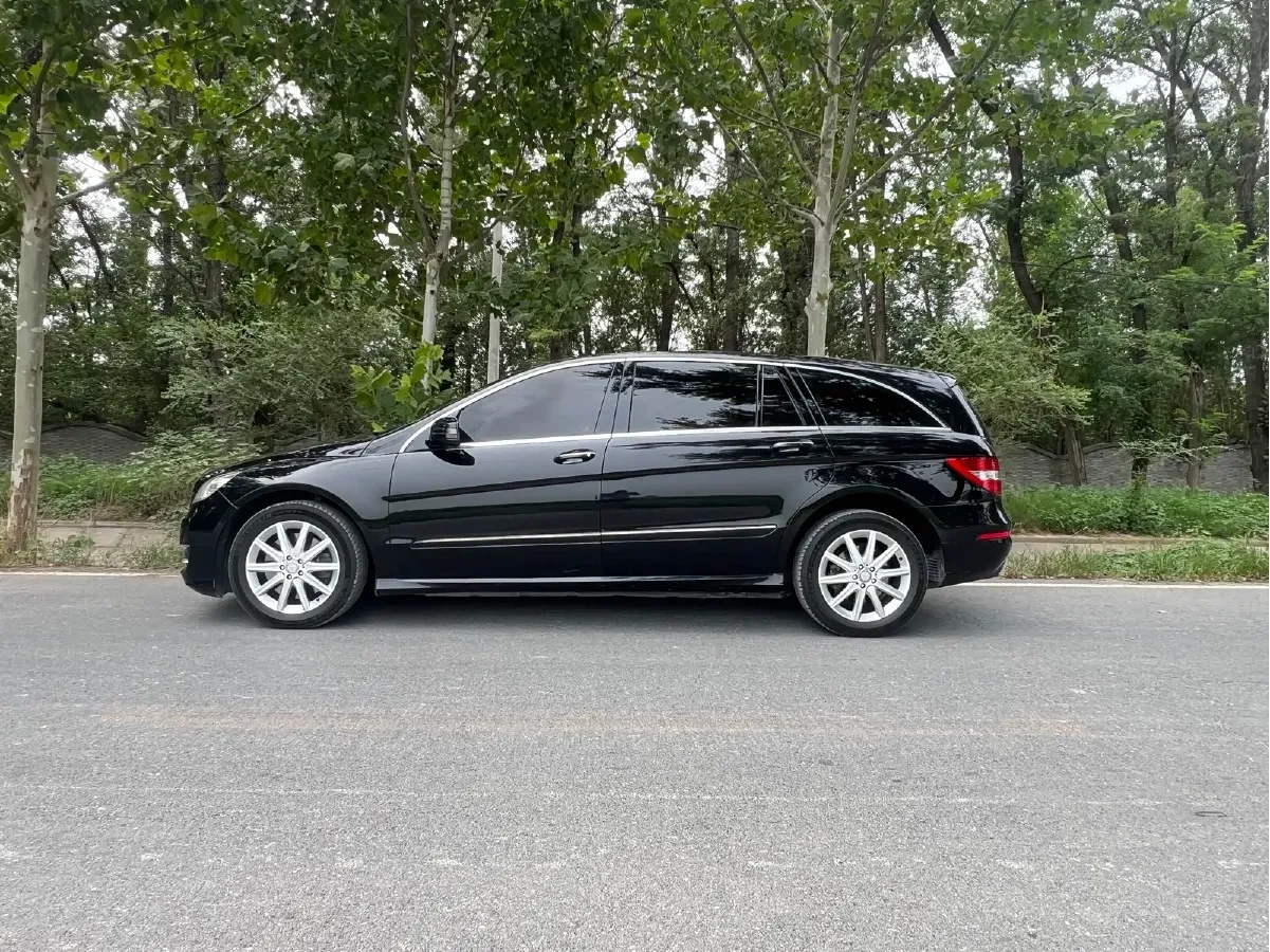 2010 Mercedes-Benz R Class 5.5L 388HP V8 7AT,autocango,china used car exporter,china ev exporter,chinese used car exporter,chinese used ev exporter