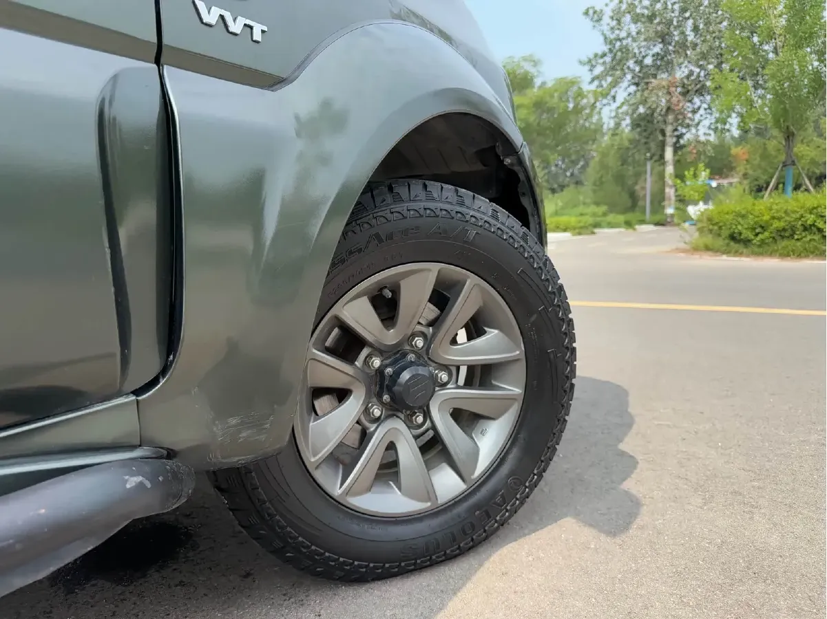 2015 Suzuki Jimny 1.3L 85HP L4 4AT,autocango,china used car exporter,china ev exporter,chinese used car exporter,chinese used ev exporter