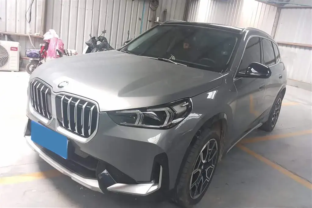 2023 BMW X1 2.0T 204HP L4 7DCT