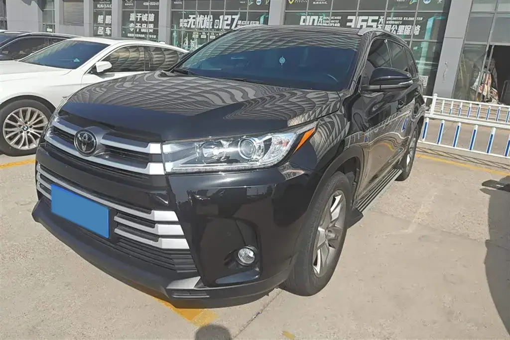 2018 Toyota Highlander 2.0T 220HP L4 6AT