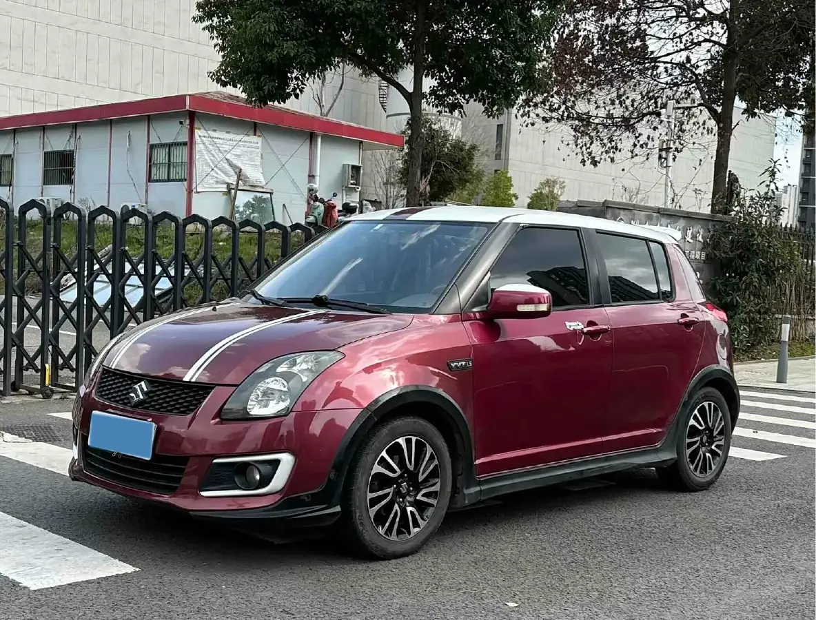 2013 Suzuki Swift 1.5L 103HP L4 5MT