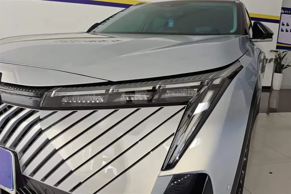 2022 GAC Trumpchi Emkoo 1.5T 177HP L4 7DCT,autocango,china used car exporter,china ev exporter,chinese used car exporter,chinese used ev exporter