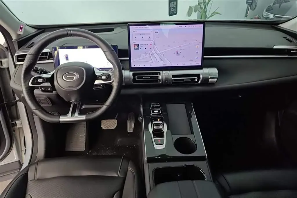 2022 GAC Trumpchi Emkoo 1.5T 177HP L4 7DCT,autocango,china used car exporter,china ev exporter,chinese used car exporter,chinese used ev exporter