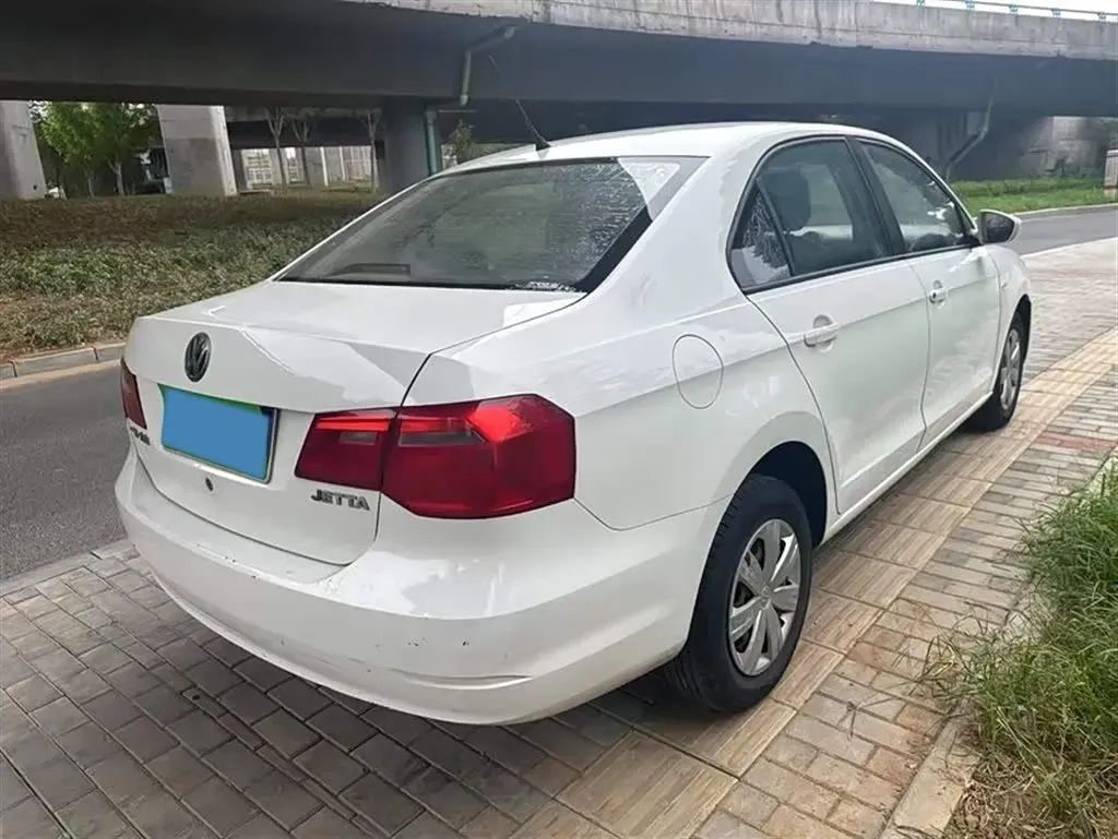 2013 Volkswagen Jetta 1.6L 110HP L4 5MT,autocango,china used car exporter,china ev exporter,chinese used car exporter,chinese used ev exporter