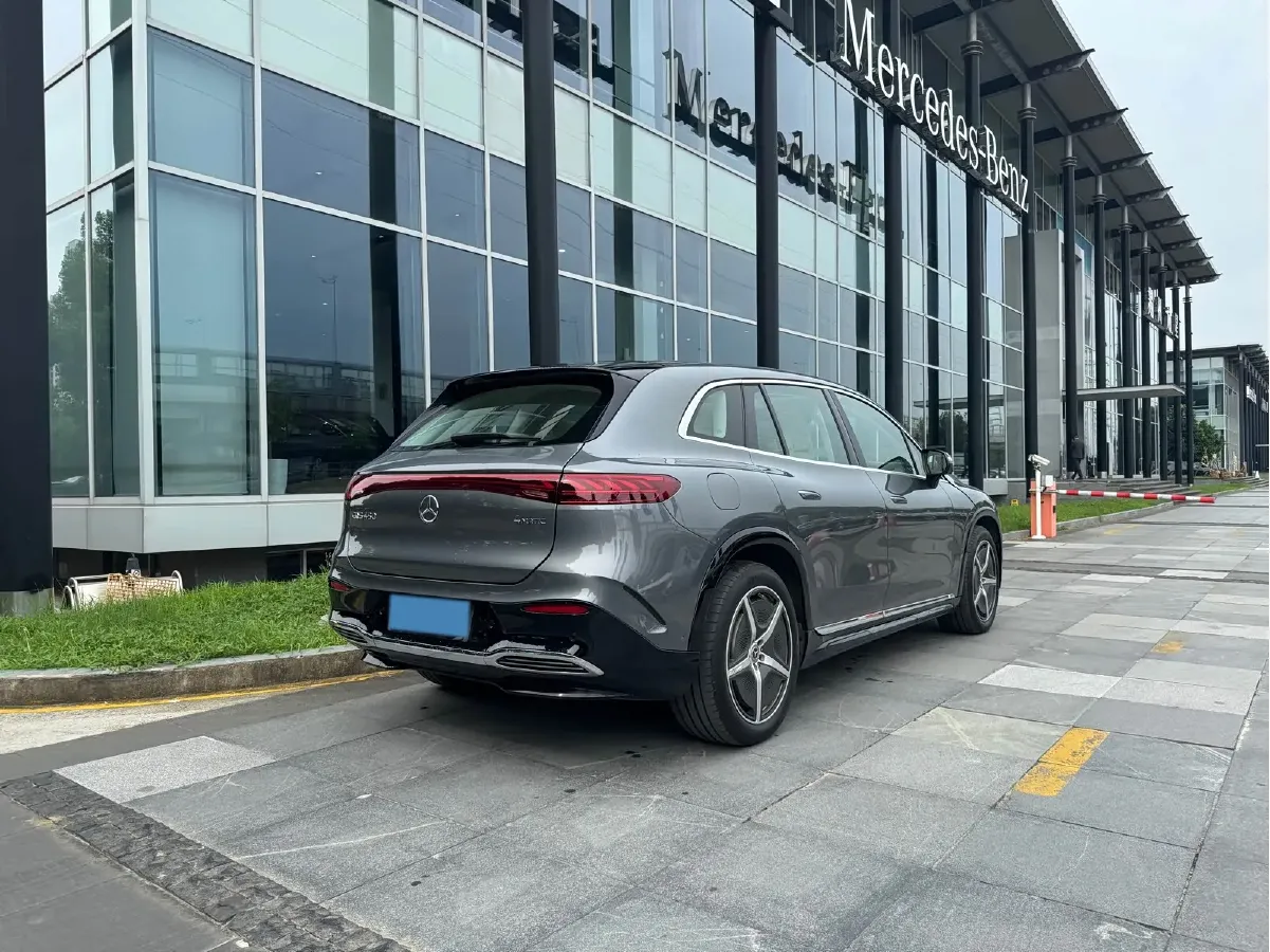 2023 Mercedes-Benz EQS SUV BEV 111.8KWH,autocango,china used car exporter,china ev exporter,chinese used car exporter,chinese used ev exporter