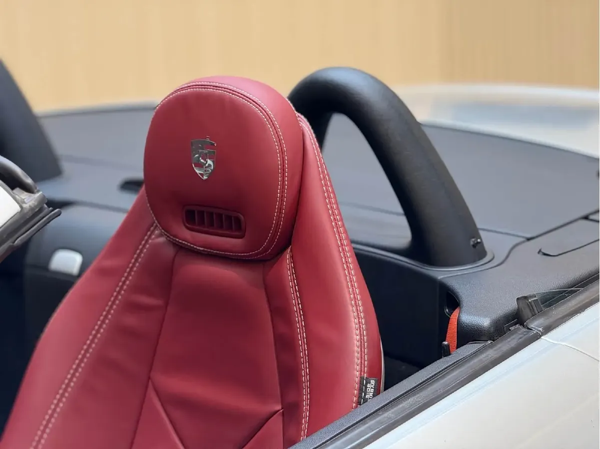 2006 Mercedes-Benz SLK Class 3.0L 231HP V6 7AT,autocango,china used car exporter,china ev exporter,chinese used car exporter,chinese used ev exporter