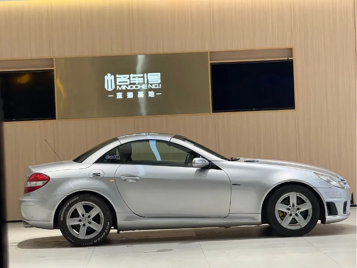 2006 Mercedes-Benz SLK Class 3.0L 231HP V6 7AT,autocango,china used car exporter,china ev exporter,chinese used car exporter,chinese used ev exporter