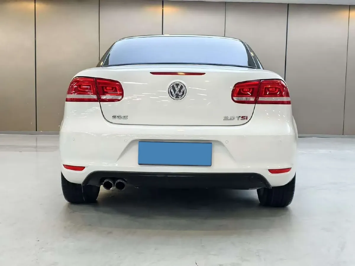 2011 Volkswagen Eos 2.0T 211HP L4 6DCT,autocango,china used car exporter,china ev exporter,chinese used car exporter,chinese used ev exporter