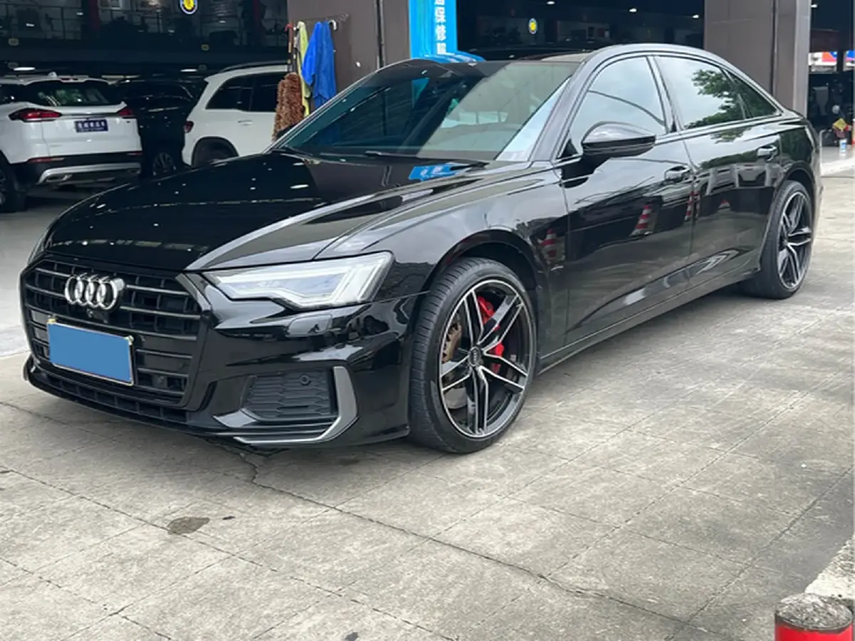 2021 Audi A6L 2.0T 224HP L4 7DCT