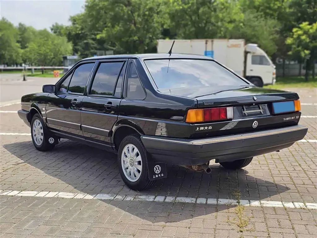 2007 Volkswagen Santana Classic 1.8L 95HP L4 5MT,autocango,china used car exporter,china ev exporter,chinese used car exporter,chinese used ev exporter