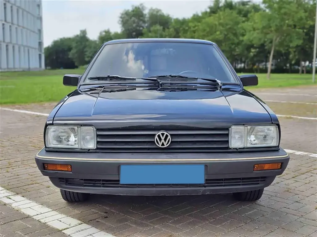 2007 Volkswagen Santana Classic 1.8L 95HP L4 5MT,autocango,china used car exporter,china ev exporter,chinese used car exporter,chinese used ev exporter