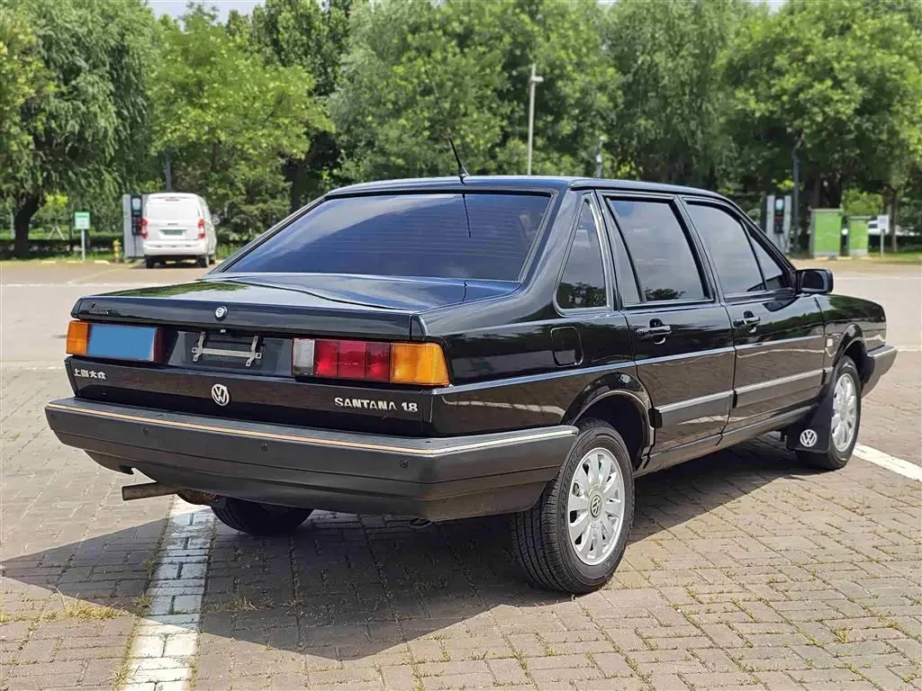 2007 Volkswagen Santana Classic 1.8L 95HP L4 5MT,autocango,china used car exporter,china ev exporter,chinese used car exporter,chinese used ev exporter