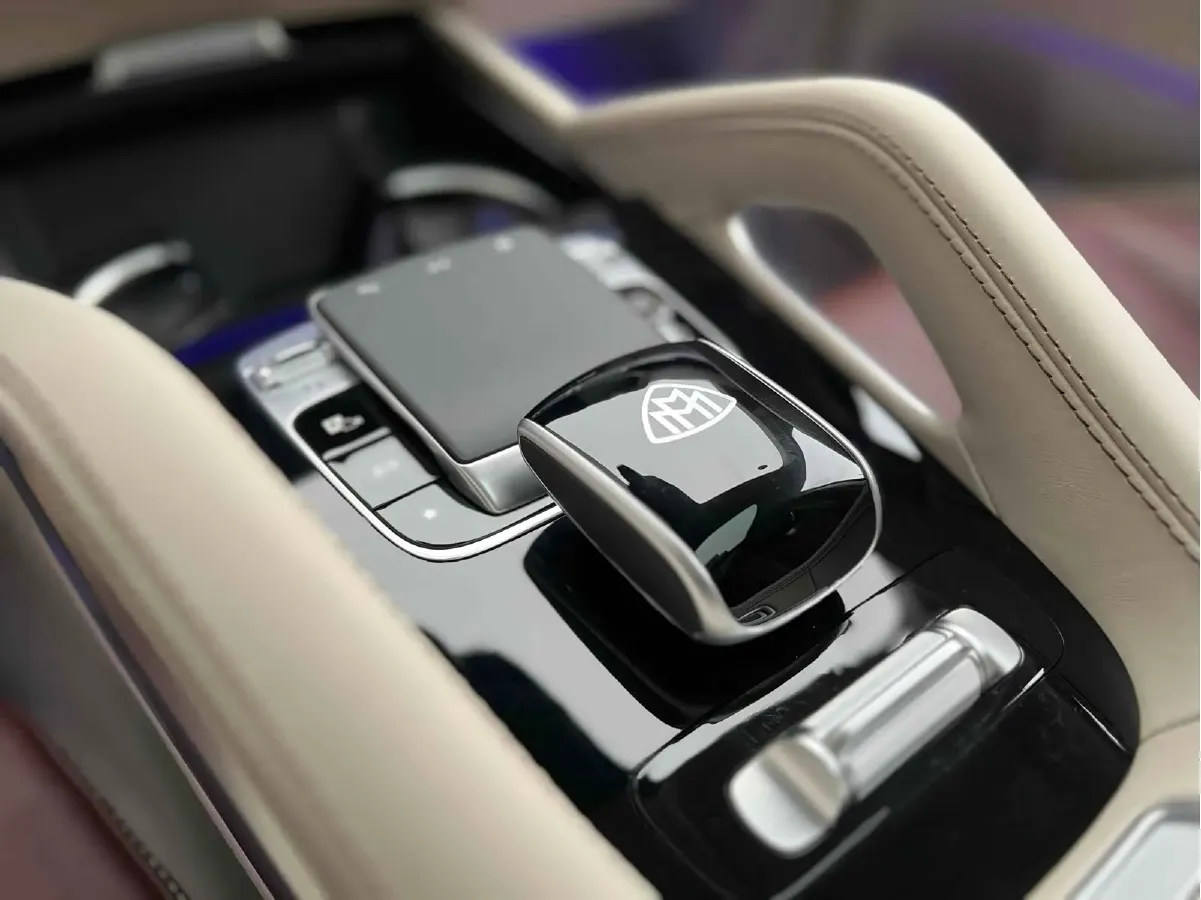 2024 Mercedes-Benz Maybach GLS 3.0T 381HP L6 9AT,autocango,china used car exporter,china ev exporter,chinese used car exporter,chinese used ev exporter