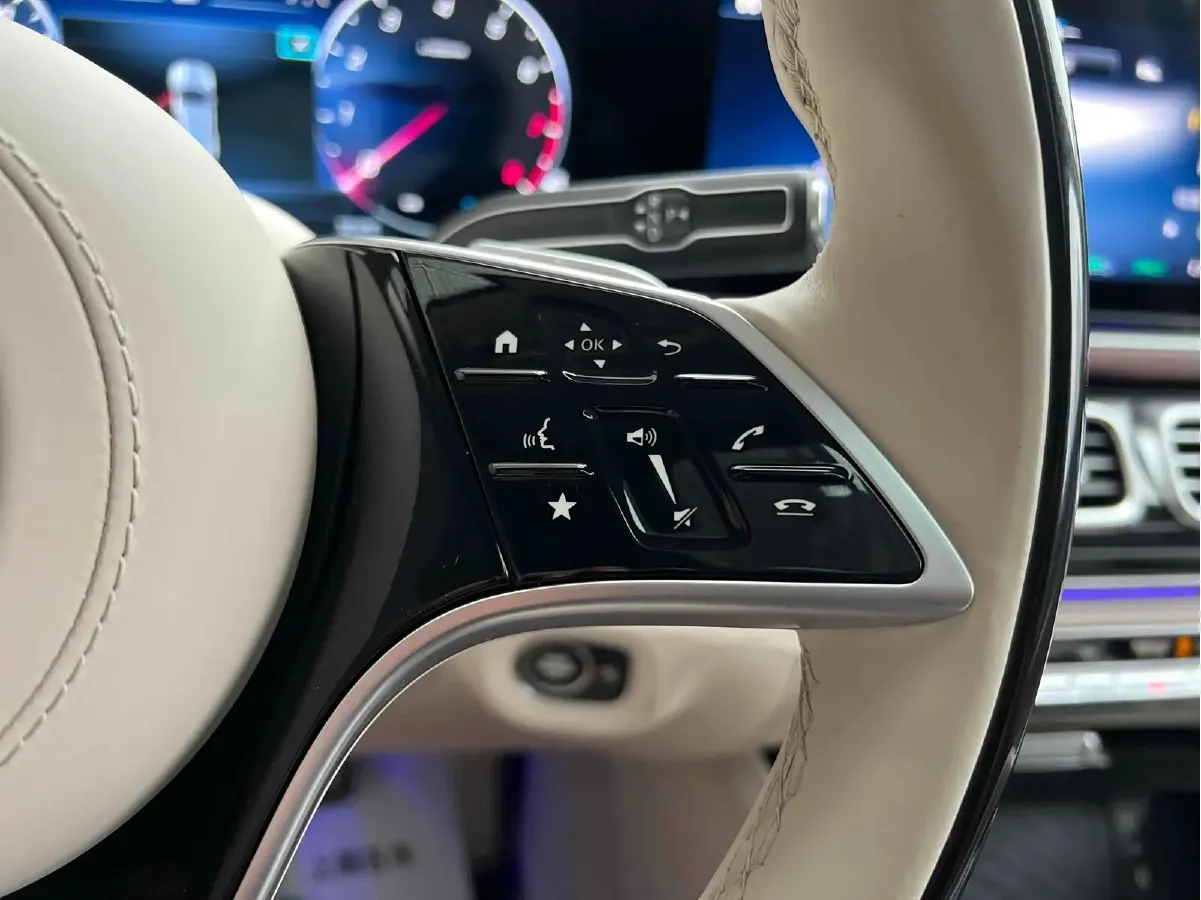 2024 Mercedes-Benz Maybach GLS 3.0T 381HP L6 9AT,autocango,china used car exporter,china ev exporter,chinese used car exporter,chinese used ev exporter