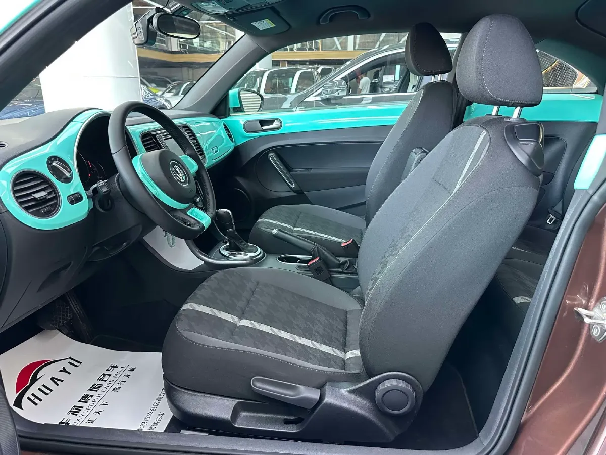 2017 Volkswagen Beetle 1.2T 105HP L4 7DCT,autocango,china used car exporter,china ev exporter,chinese used car exporter,chinese used ev exporter
