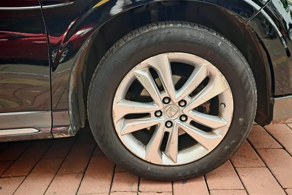 2014 Honda Crosstour 2.4L 197HP L4 5AT,autocango,china used car exporter,china ev exporter,chinese used car exporter,chinese used ev exporter