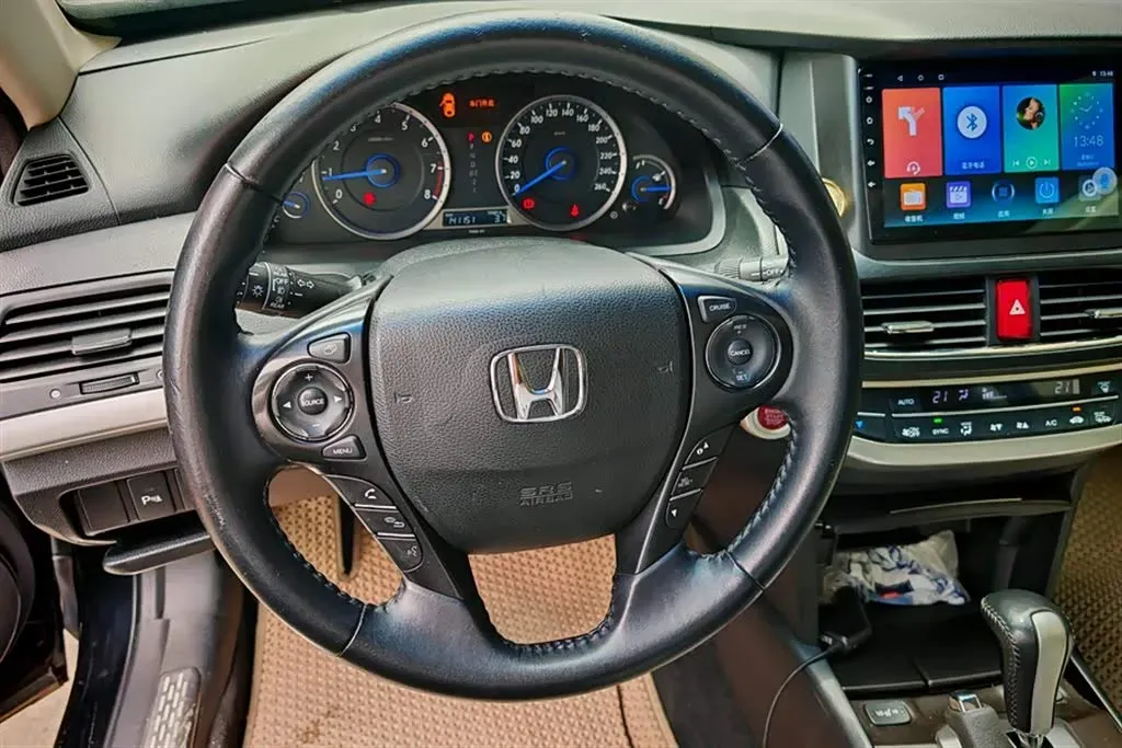 2014 Honda Crosstour 2.4L 197HP L4 5AT,autocango,china used car exporter,china ev exporter,chinese used car exporter,chinese used ev exporter