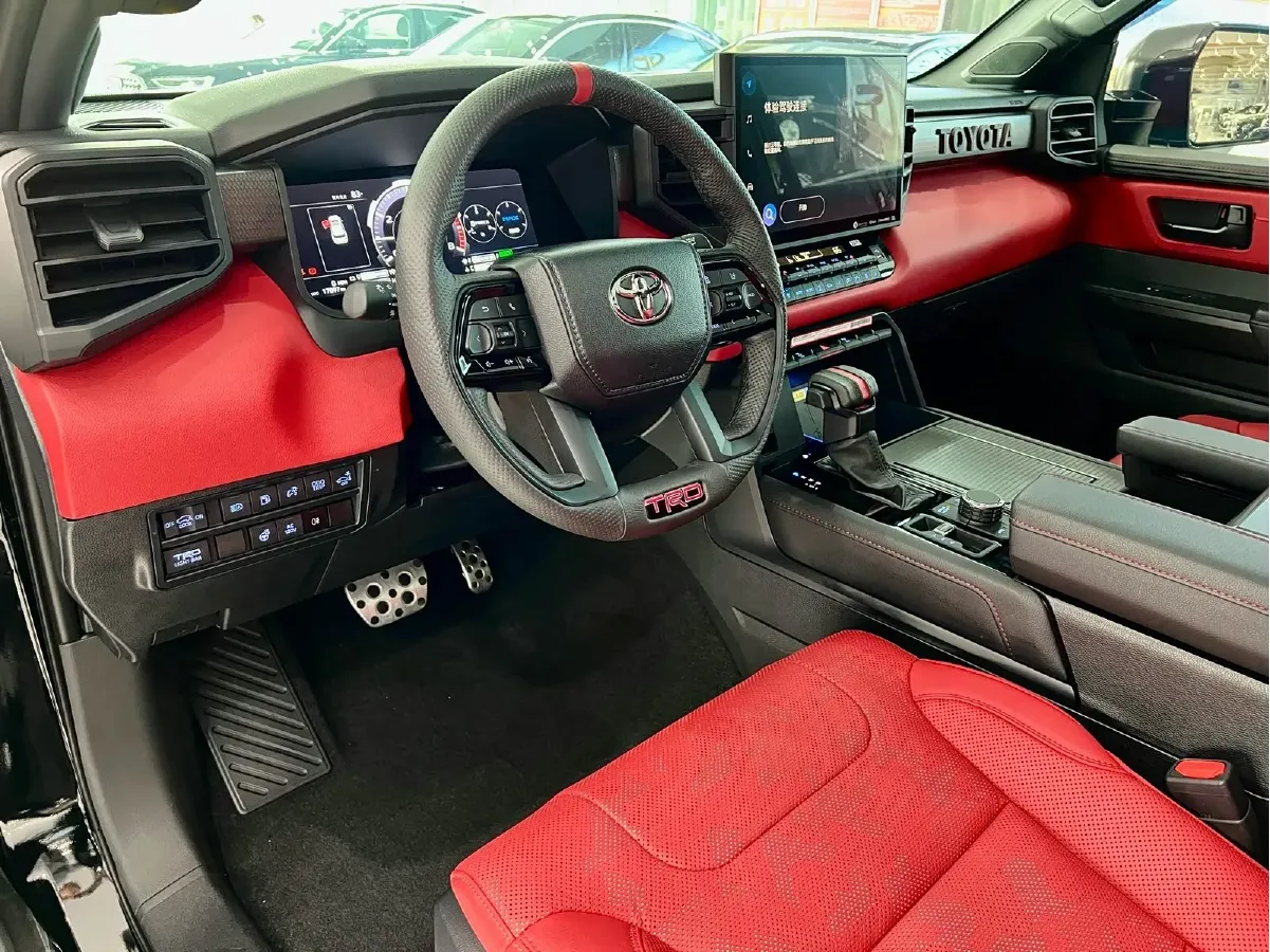 2024 HongQi H6 2.0T 224HP L4 8AT,autocango,china used car exporter,china ev exporter,chinese used car exporter,chinese used ev exporter