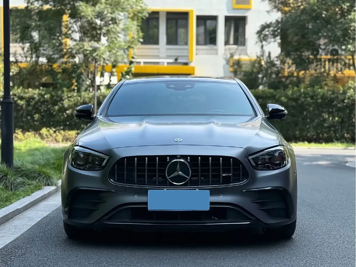 2022 Mercedes-Benz E AMG 3.0T 435HP L6 9AT,autocango,china used car exporter,china ev exporter,chinese used car exporter,chinese used ev exporter