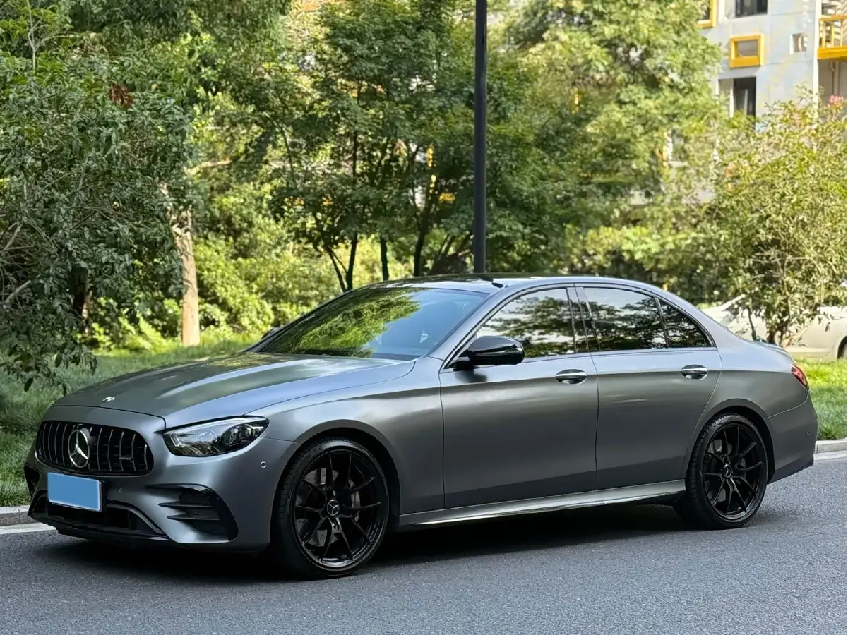 2022 Mercedes-Benz E AMG 3.0T 435HP L6 9AT