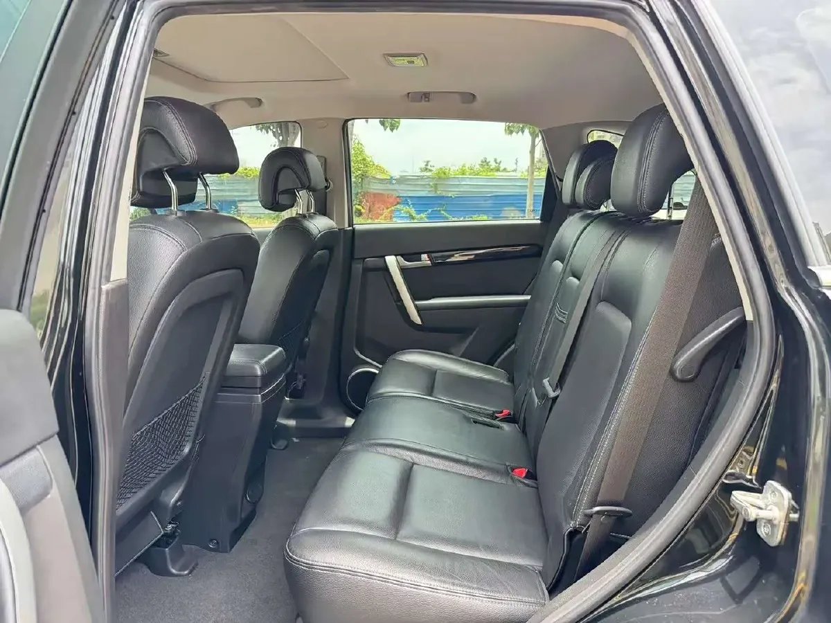 2013 Chevrolet Captiva 2.4L 167HP L4 6AT,autocango,china used car exporter,china ev exporter,chinese used car exporter,chinese used ev exporter