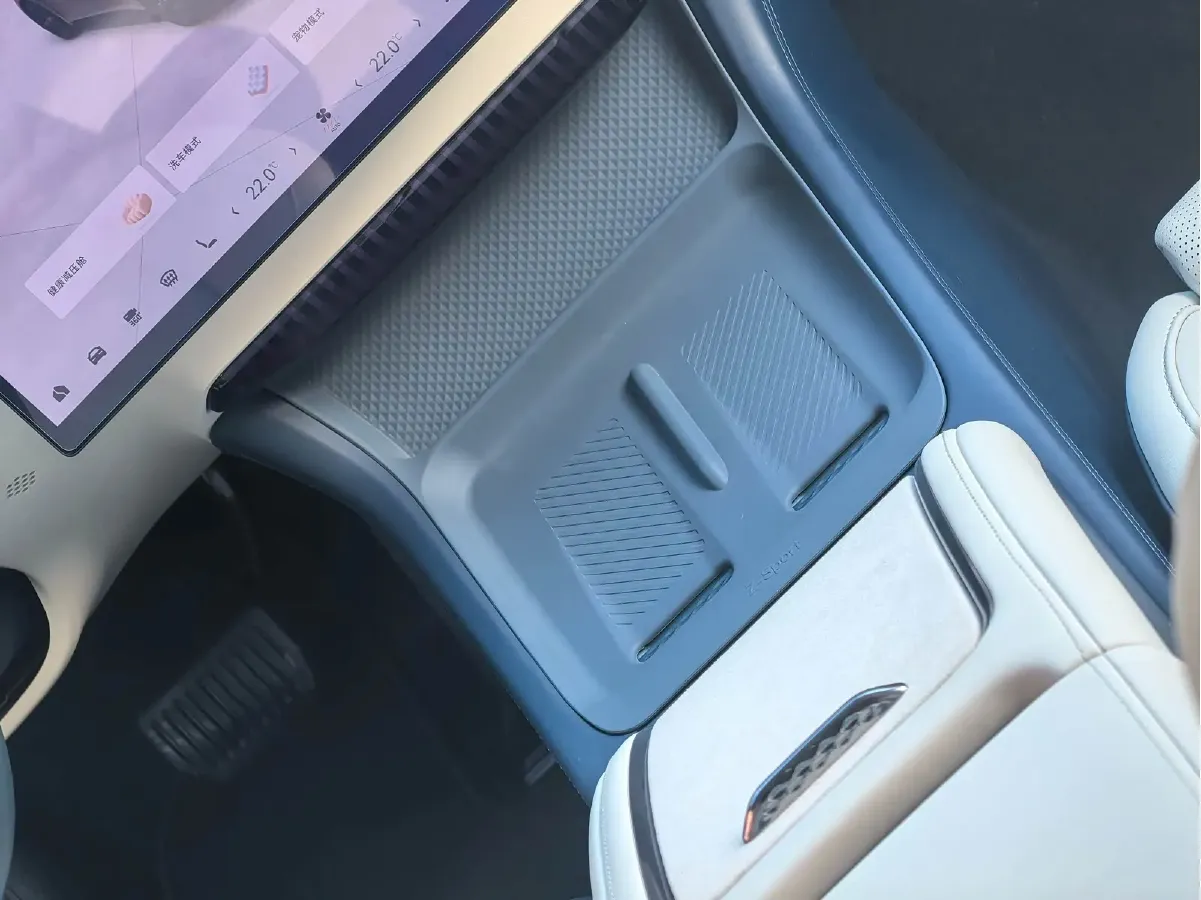 2024 Zeekr 007 BEV 75KWH,autocango,china used car exporter,china ev exporter,chinese used car exporter,chinese used ev exporter