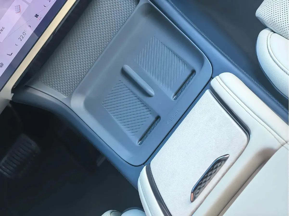 2024 Zeekr 007 BEV 75KWH,autocango,china used car exporter,china ev exporter,chinese used car exporter,chinese used ev exporter