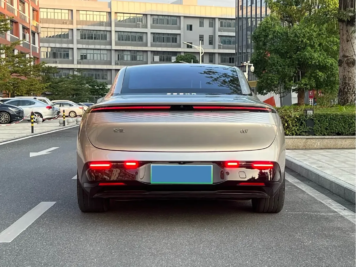 2024 Zeekr 007 BEV 75KWH,autocango,china used car exporter,china ev exporter,chinese used car exporter,chinese used ev exporter