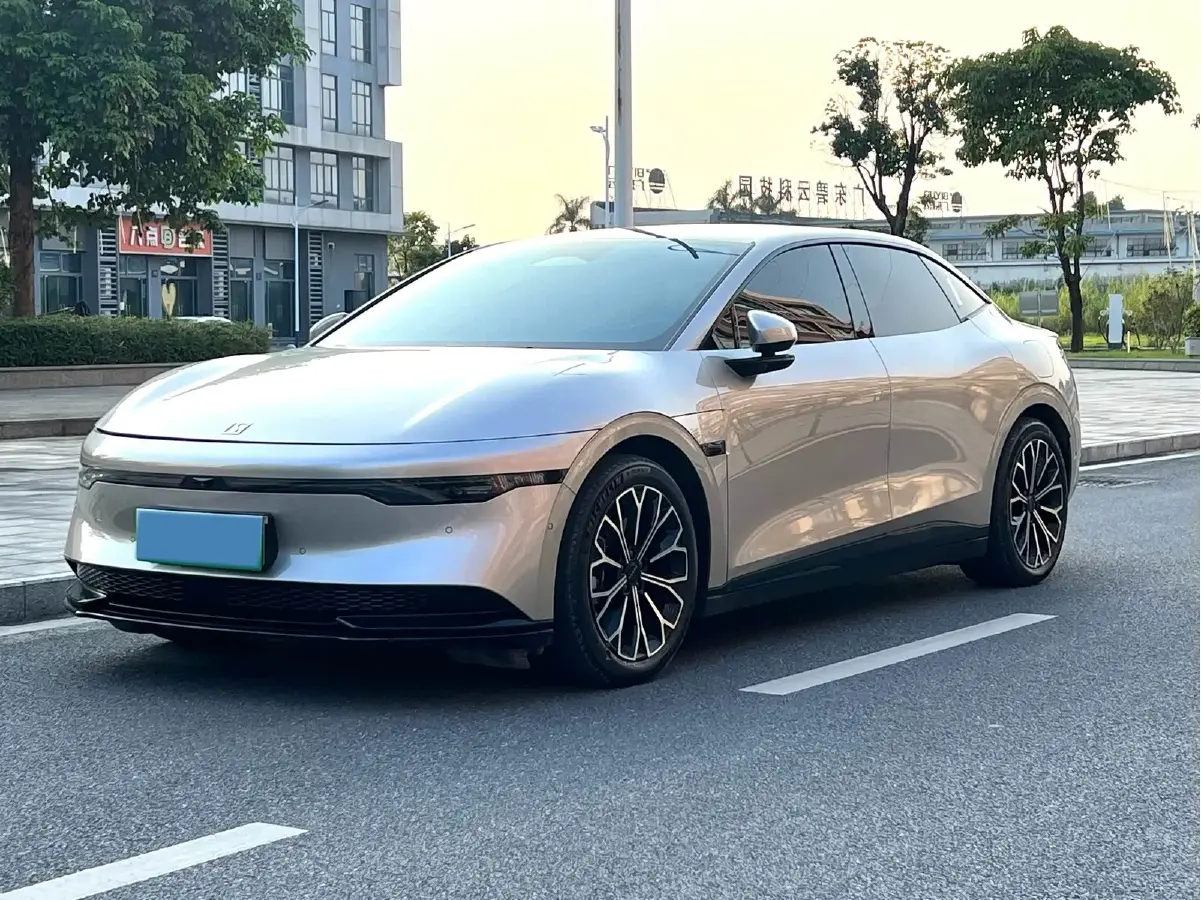 2024 Zeekr 007 BEV 75KWH