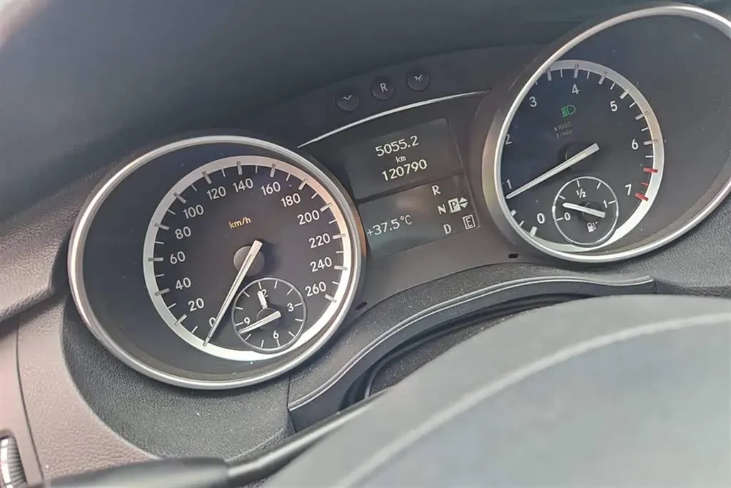 2017 Mercedes-Benz R Class 3.0T 272HP V6 7AT,autocango,china used car exporter,china ev exporter,chinese used car exporter,chinese used ev exporter