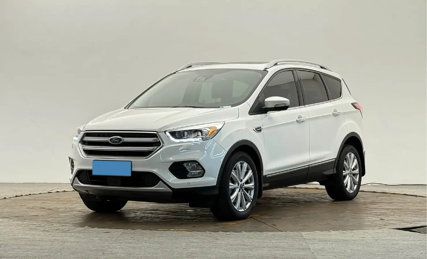2017 Ford Kuga 2.0T 245HP L4 6AT
