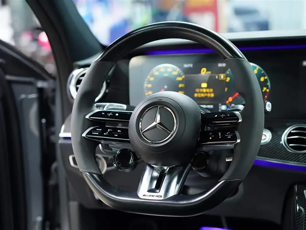 2021 Mercedes-Benz E AMG 4.0T 612HP V8 9AT,autocango,china used car exporter,china ev exporter,chinese used car exporter,chinese used ev exporter