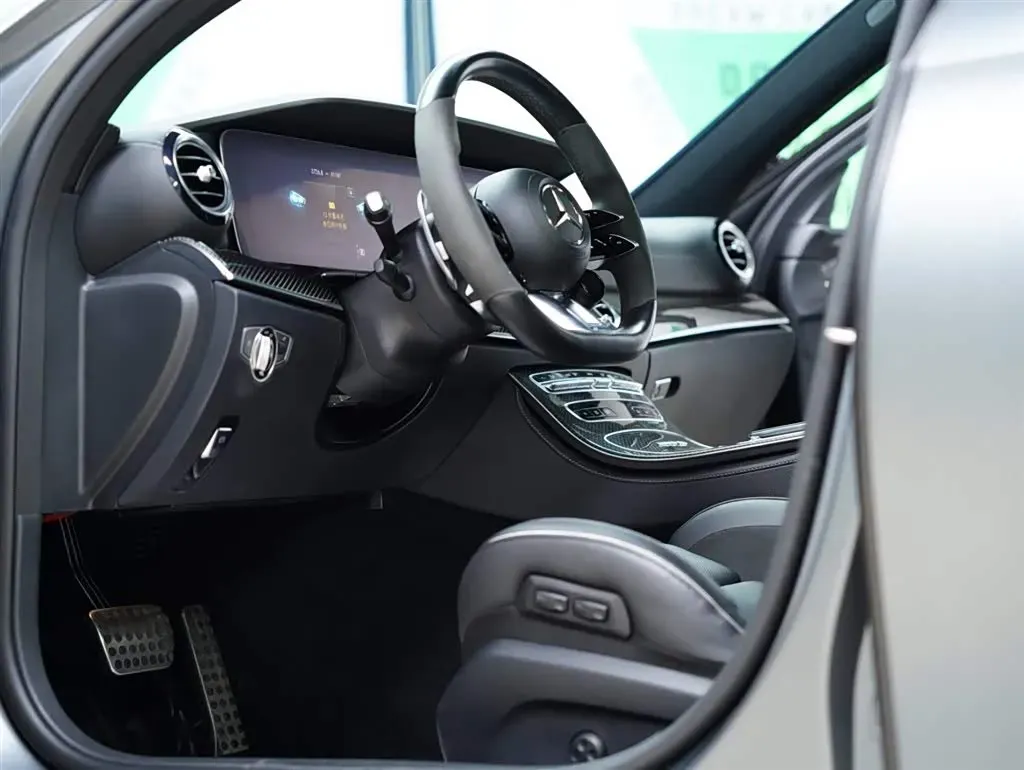 2021 Mercedes-Benz E AMG 4.0T 612HP V8 9AT,autocango,china used car exporter,china ev exporter,chinese used car exporter,chinese used ev exporter