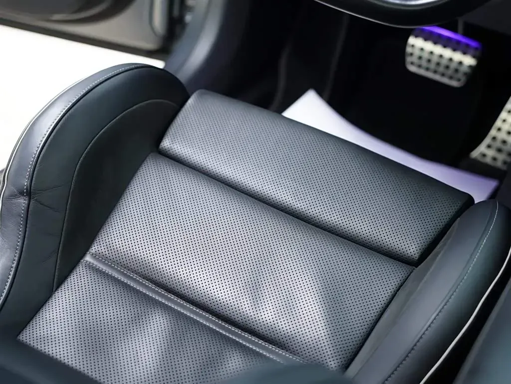 2021 Mercedes-Benz E AMG 4.0T 612HP V8 9AT,autocango,china used car exporter,china ev exporter,chinese used car exporter,chinese used ev exporter