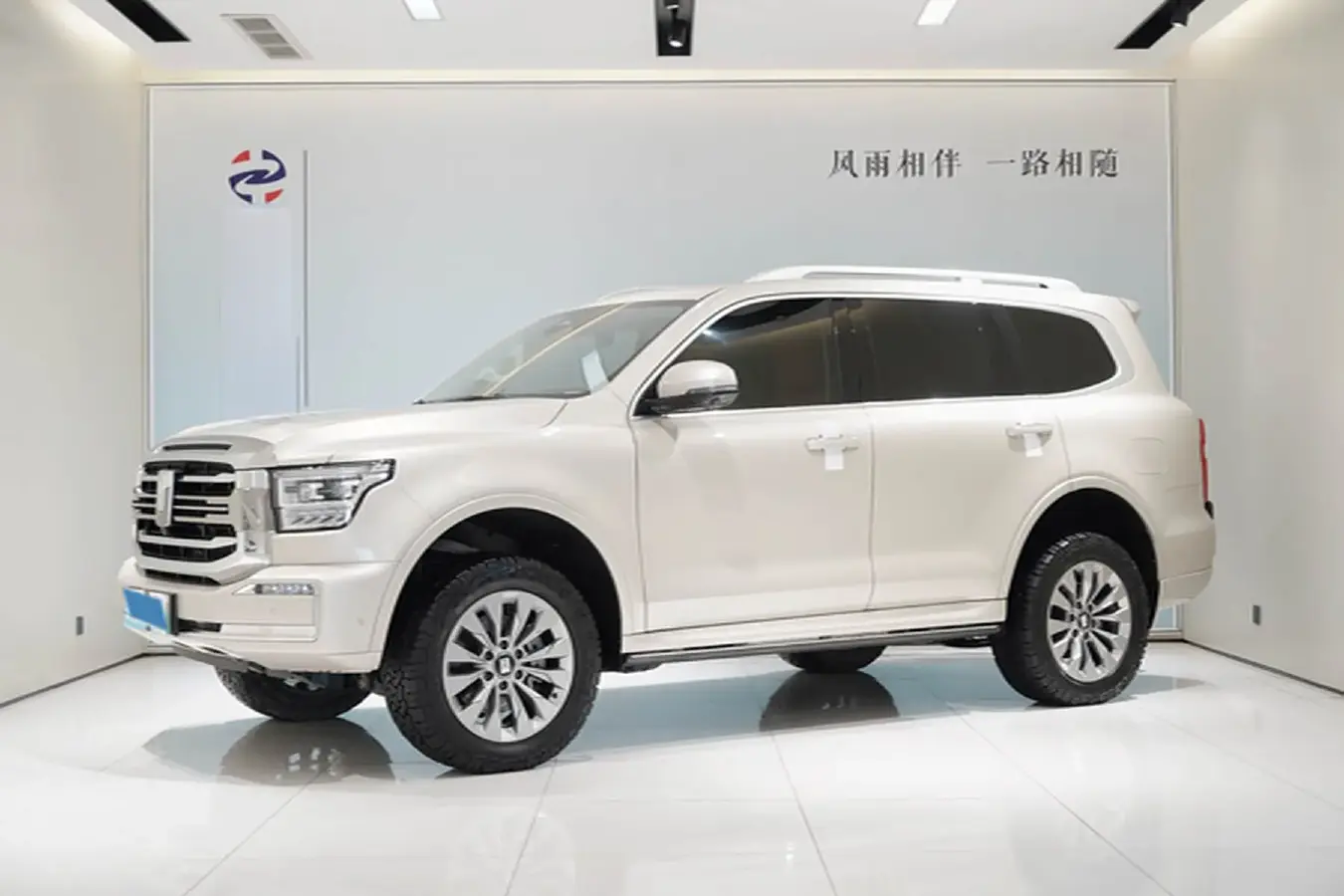 2024 Tank 500 2.0T 252HP L4 9AT PHEV 37.1/36.7KWH