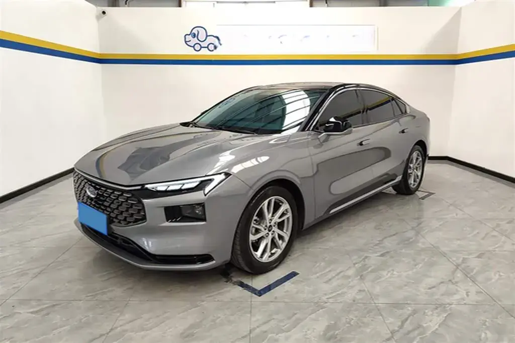 2022 Ford Mondeo 2.0T 238HP L4 8AT