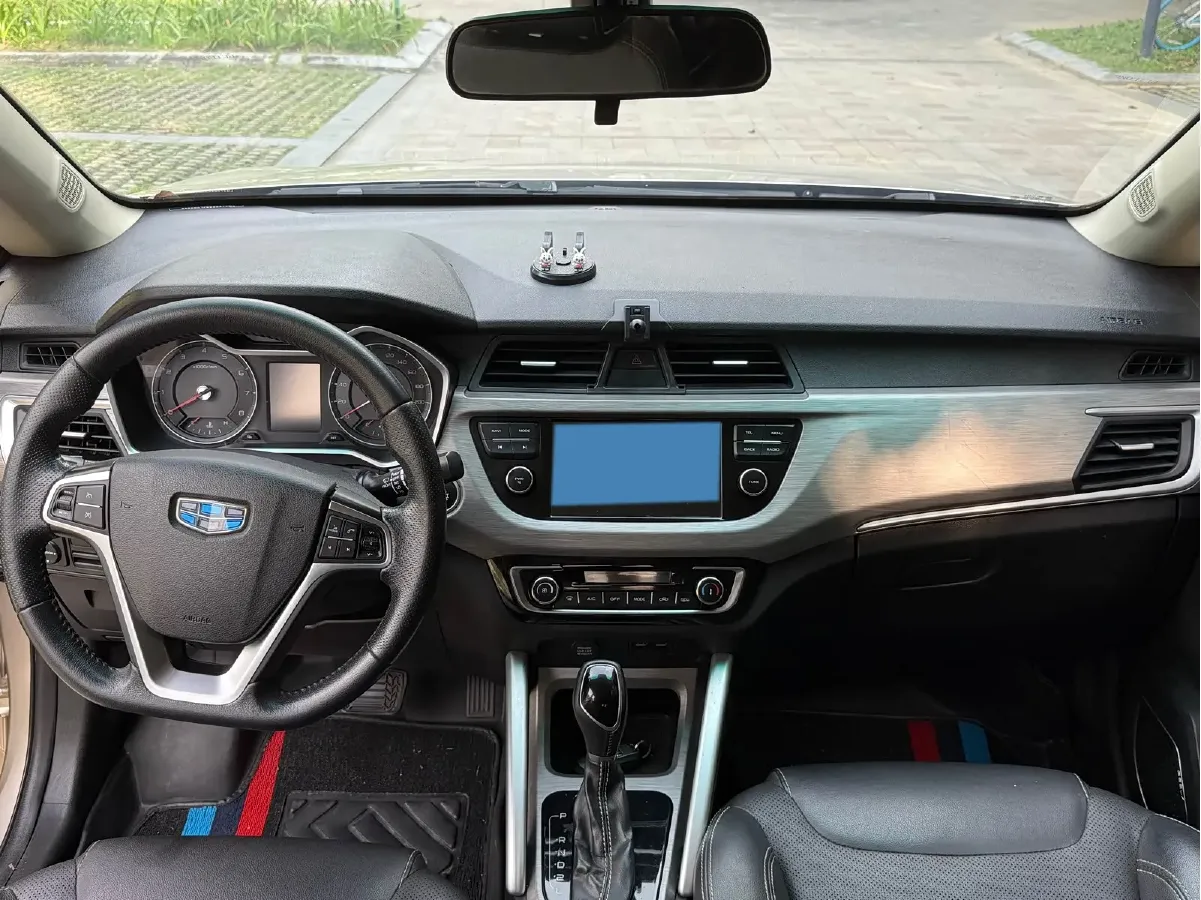 2017 Geely Vision X3 1.5L 102HP L4 4AT,autocango,china used car exporter,china ev exporter,chinese used car exporter,chinese used ev exporter