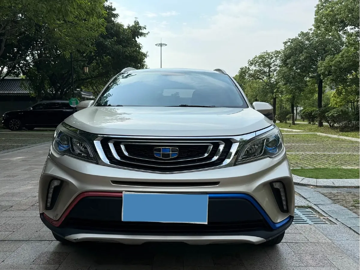 2017 Geely Vision X3 1.5L 102HP L4 4AT,autocango,china used car exporter,china ev exporter,chinese used car exporter,chinese used ev exporter