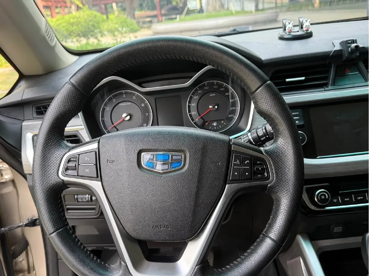 2017 Geely Vision X3 1.5L 102HP L4 4AT,autocango,china used car exporter,china ev exporter,chinese used car exporter,chinese used ev exporter