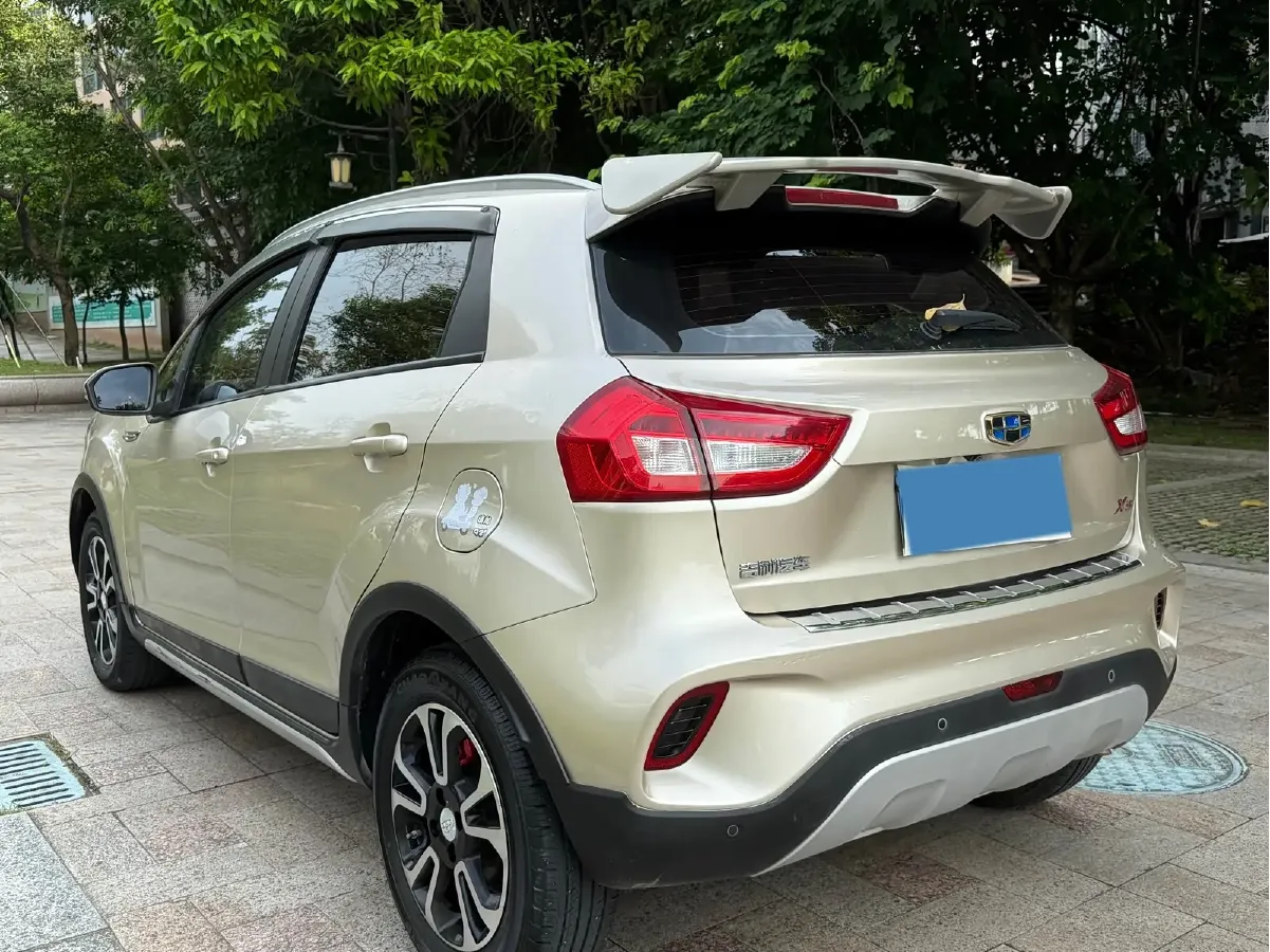 2017 Geely Vision X3 1.5L 102HP L4 4AT,autocango,china used car exporter,china ev exporter,chinese used car exporter,chinese used ev exporter