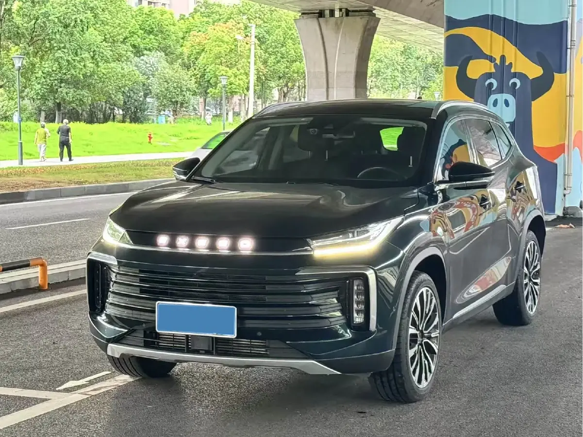 2023 Exceed TXL 2.0T 261HP L4 7DCT