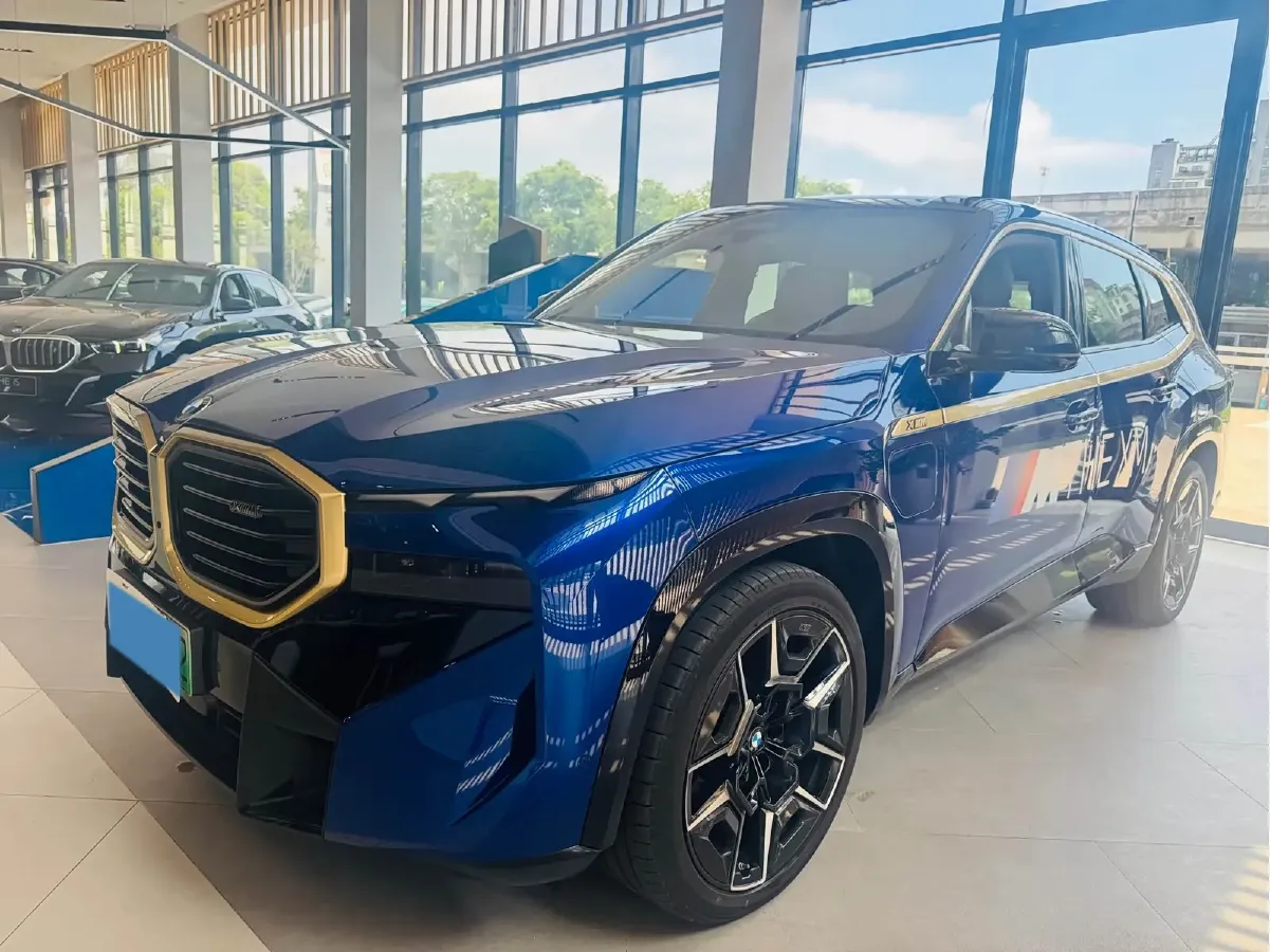 2023 BMW XM 4.4T 490HP V8 8AT PHEV 25.7KWH,autocango,china used car exporter,china ev exporter,chinese used car exporter,chinese used ev exporter