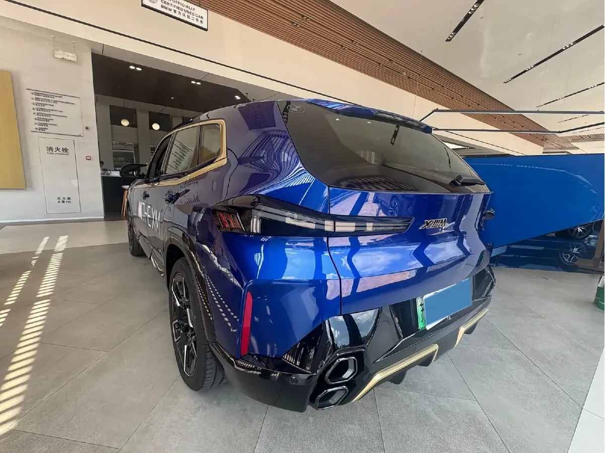 2023 BMW XM 4.4T 490HP V8 8AT PHEV 25.7KWH,autocango,china used car exporter,china ev exporter,chinese used car exporter,chinese used ev exporter