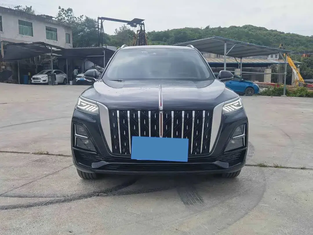 2023 HongQi HS5 2.0T 252HP L4 8AT