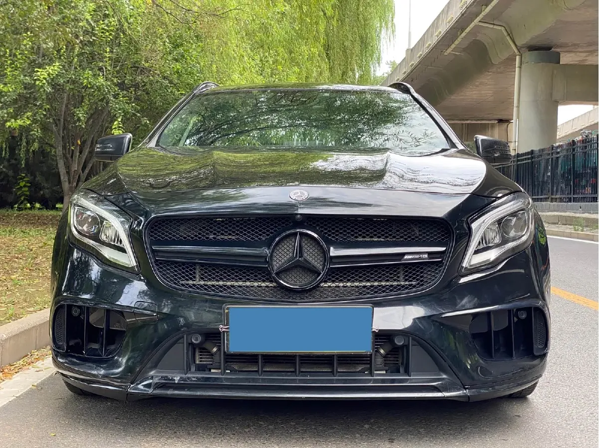 2017 Mercedes-Benz GLA AMG 2.0T 381HP L4 7DCT,autocango,china used car exporter,china ev exporter,chinese used car exporter,chinese used ev exporter