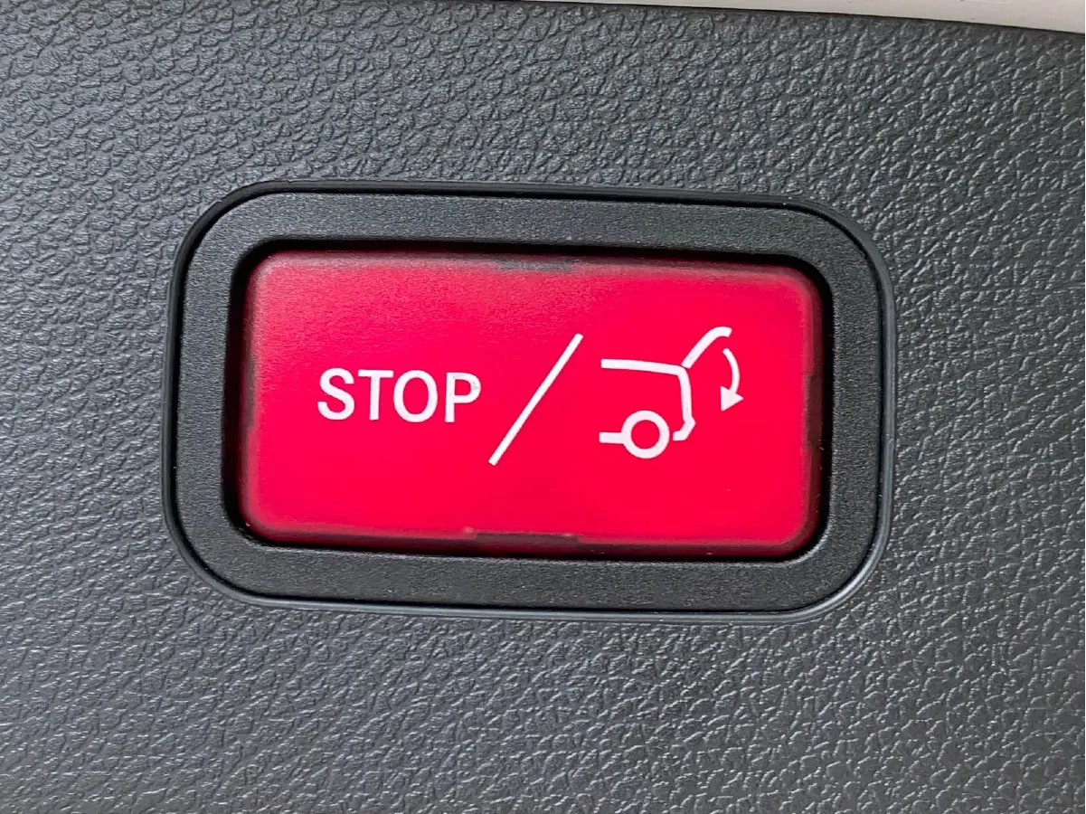 2017 Mercedes-Benz GLA AMG 2.0T 381HP L4 7DCT,autocango,china used car exporter,china ev exporter,chinese used car exporter,chinese used ev exporter