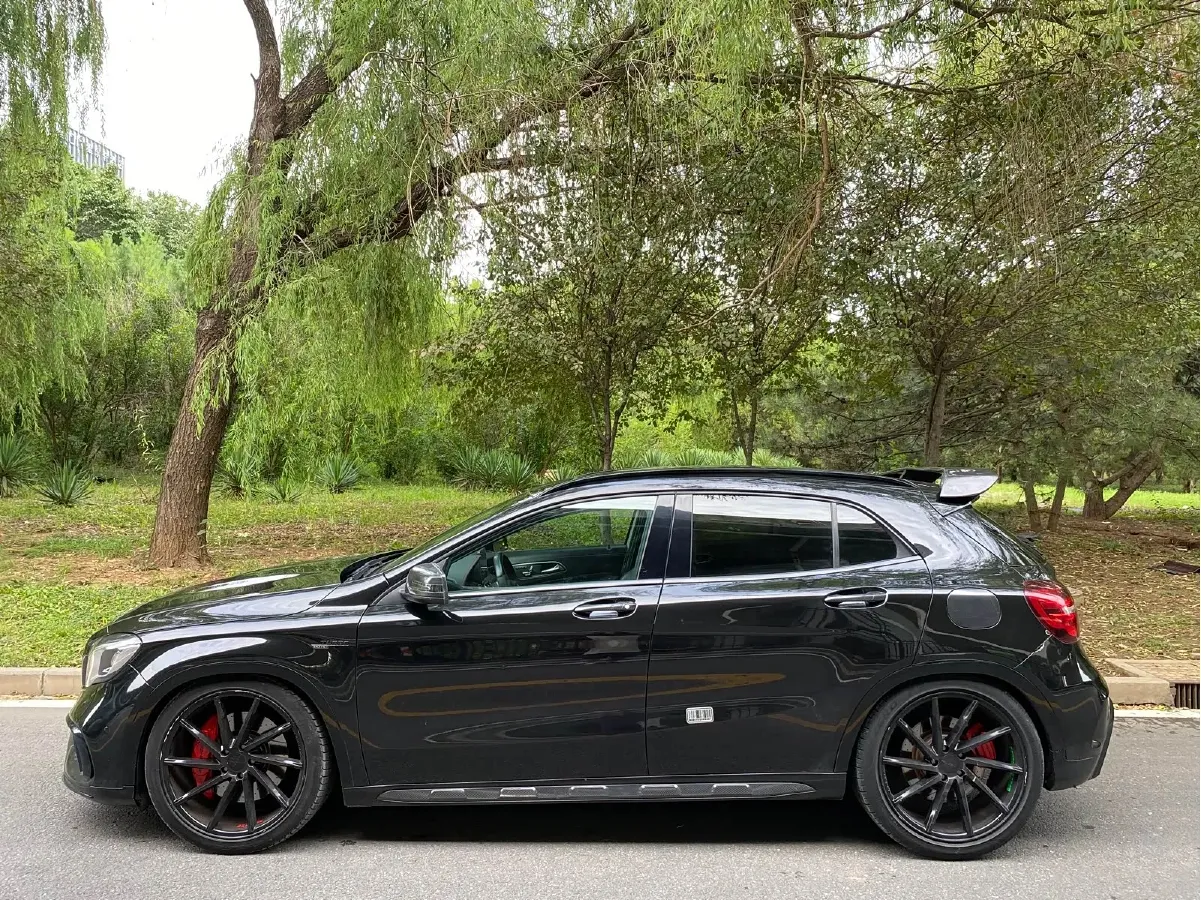 2017 Mercedes-Benz GLA AMG 2.0T 381HP L4 7DCT,autocango,china used car exporter,china ev exporter,chinese used car exporter,chinese used ev exporter