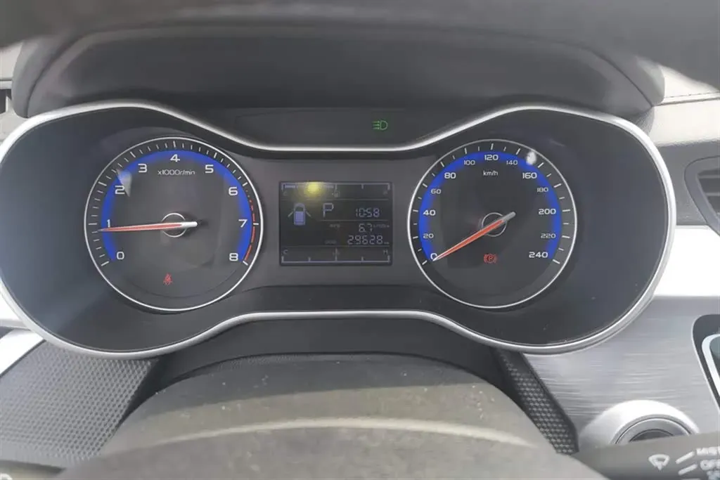 2020 Geely Vision 1.5L 109HP L4 CVT,autocango,china used car exporter,china ev exporter,chinese used car exporter,chinese used ev exporter