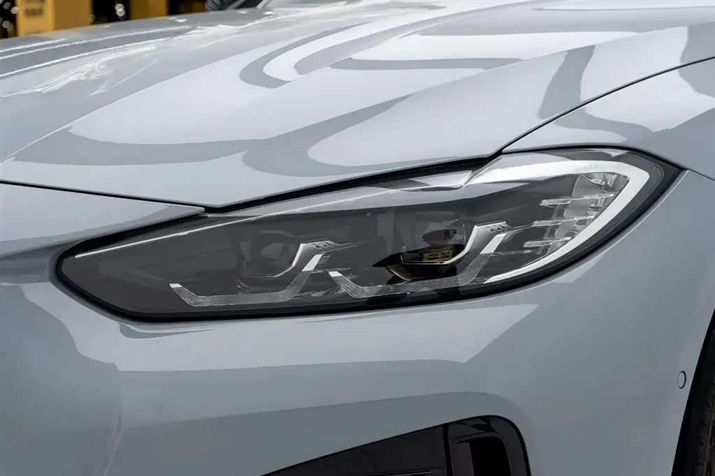 2022 BMW i4 BEV 83.9KWH,autocango,china used car exporter,china ev exporter,chinese used car exporter,chinese used ev exporter